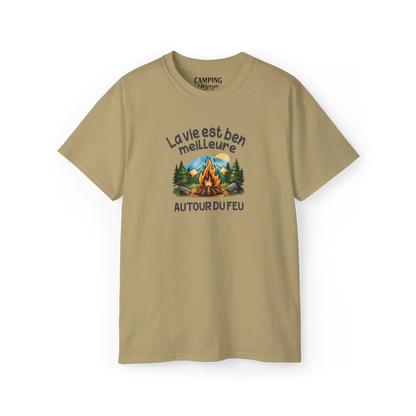 #camping - T-Shirt - T-shirt - La vie est ben meilleure autour du feu