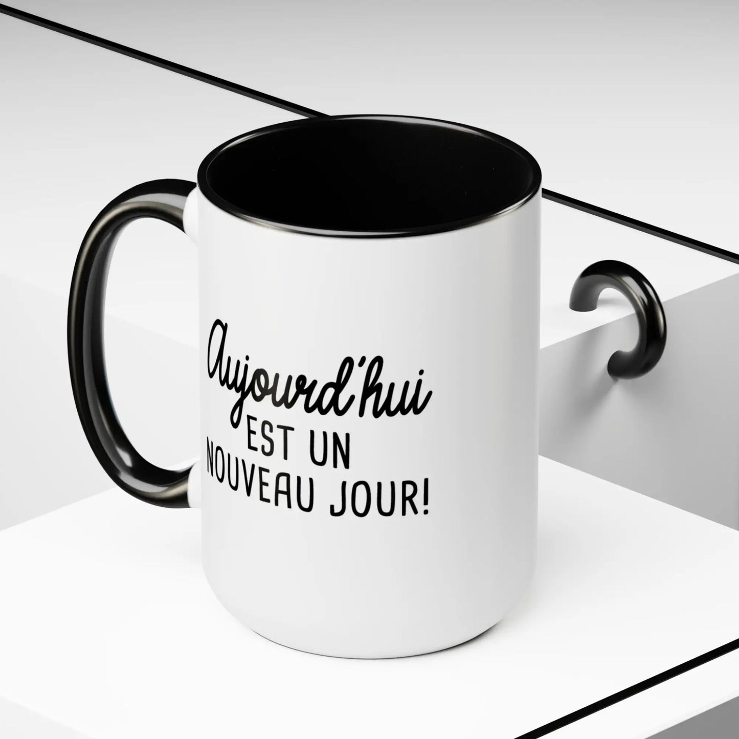 Mot Pour Mot - Tasse en céramique - Tasse 15 oz - Aujourd’hui est un nouveau jour!